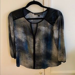 Tie die tunic